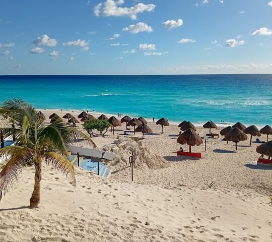 Playa Delfines