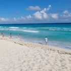 Playa Delfines